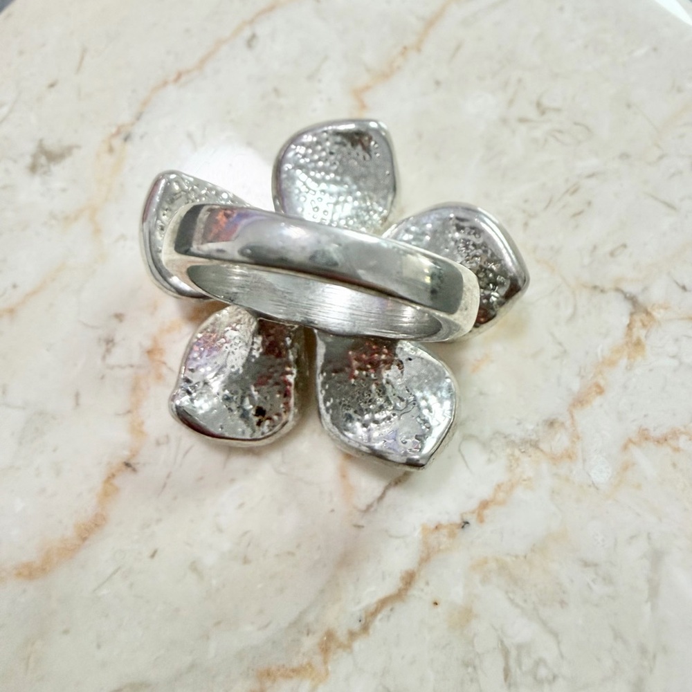 Vintage 1990’s Statement Silver Tone Flower Ring Pink/Clear Crystals Sz 6.5” - Picture 6 of 7